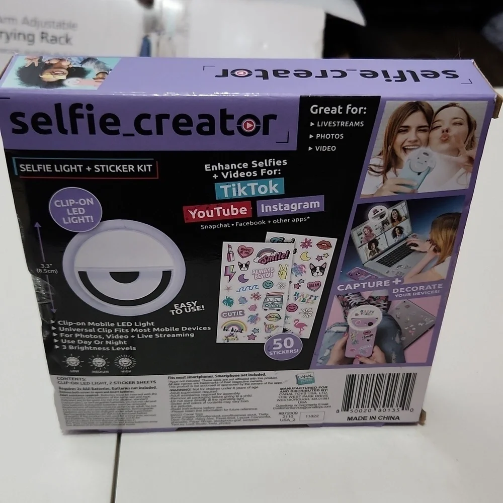 Selfie creator selfish light +stickers